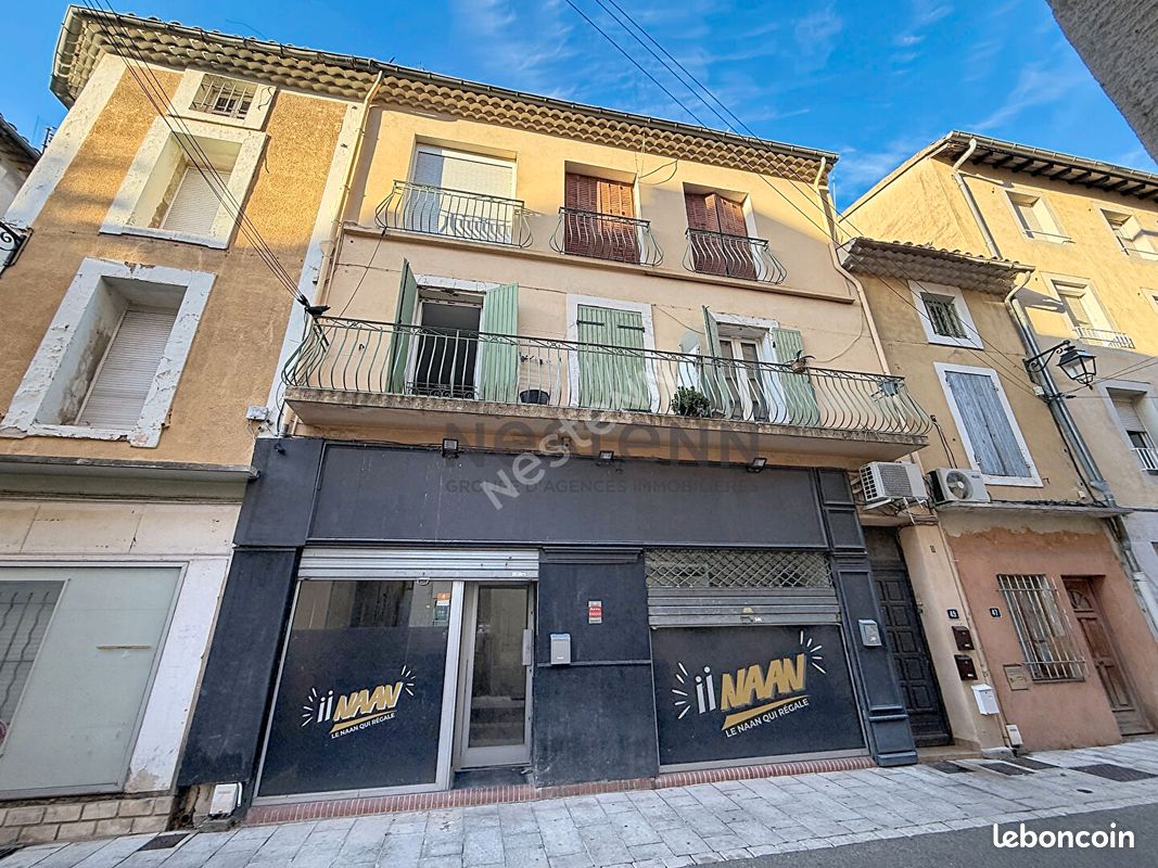 Maison 12 pièces 258 m² · à Orange · 258 m² · 450 000 €