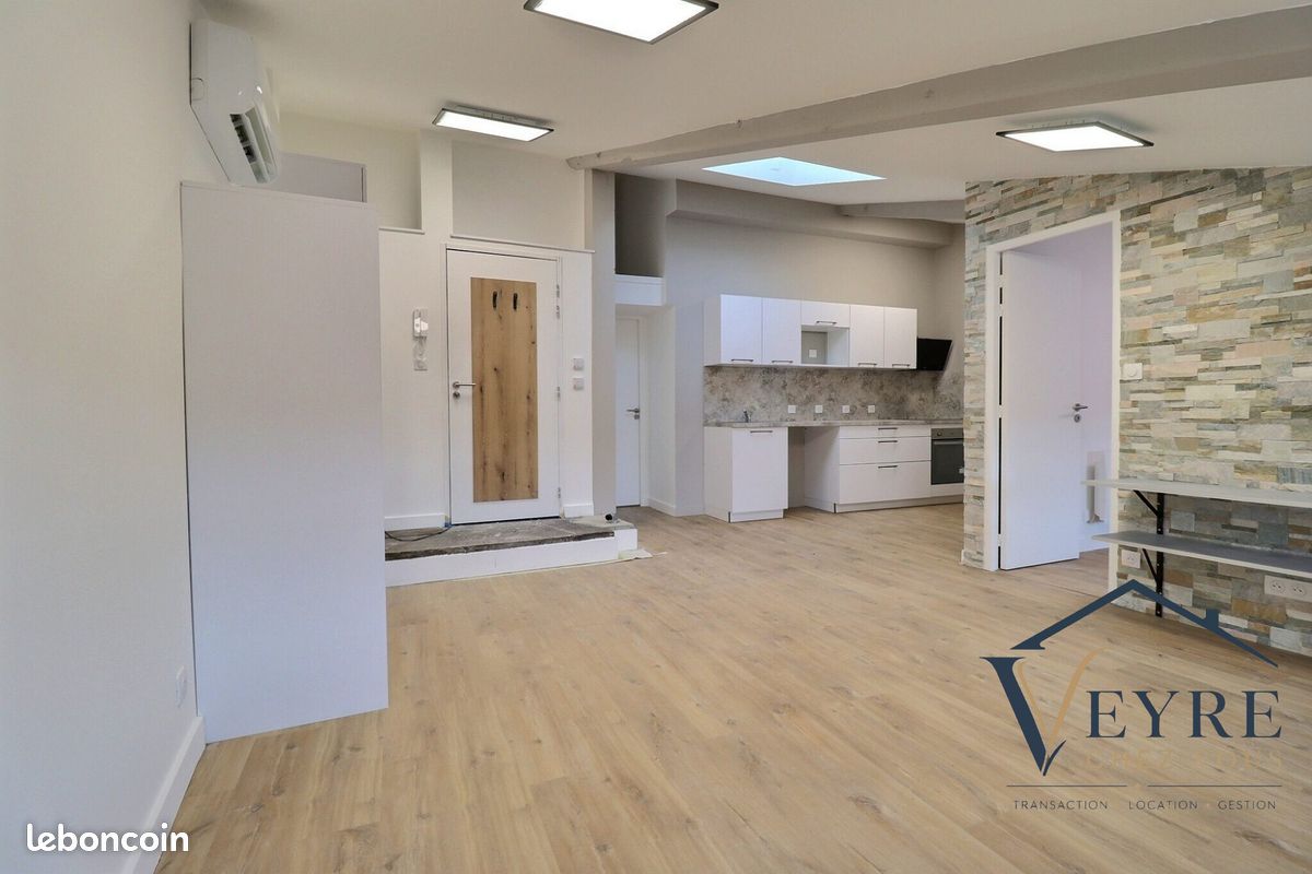 Appartement 2 pièces 45 m² · à Vic-le-Comte · 45 m² · 620 €/mois