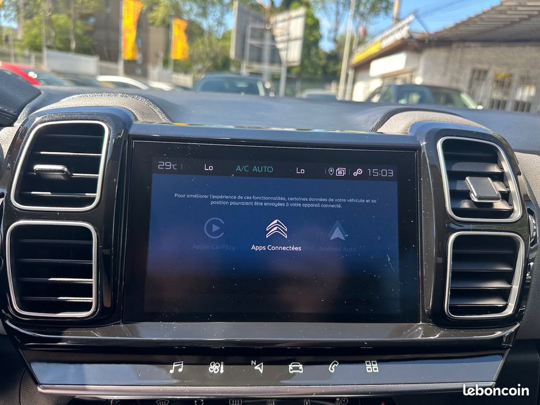 Citroën C5 AIRCROSS C-Series 1.6 225 Plug in Hybrid Rechargeable e-EAT8 Boîte auto {ATTELAGE - CAMERA - CLIM - CARPLAY} (image 27)