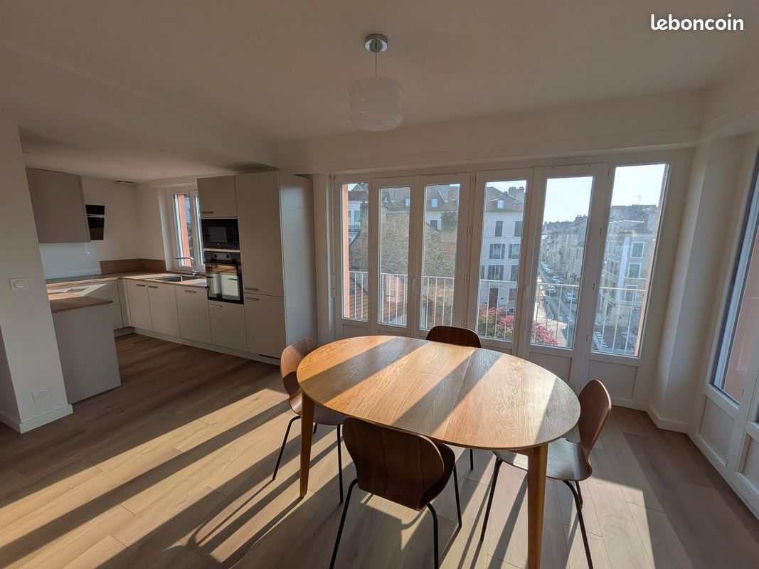 Appartement 3 pièces 67 m² · à Pau · 67 m² · 1 050 €