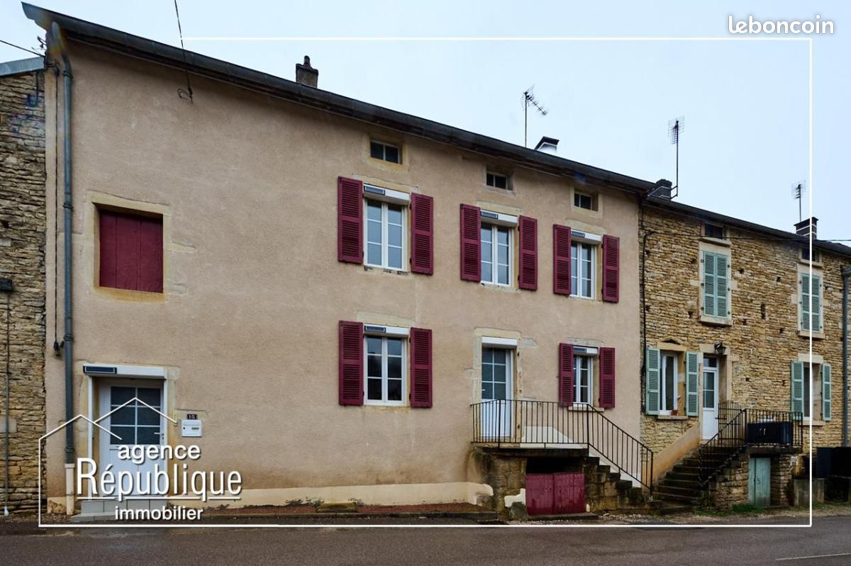 Maison 4 pièces 95 m² · à Arcenant · 95 m² · 243 000 €