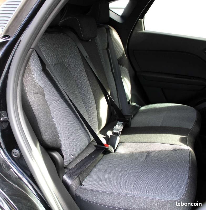 Renault Captur 1.6 e-TECH FULL HYBRID 145 CH TECHNO (image 7)