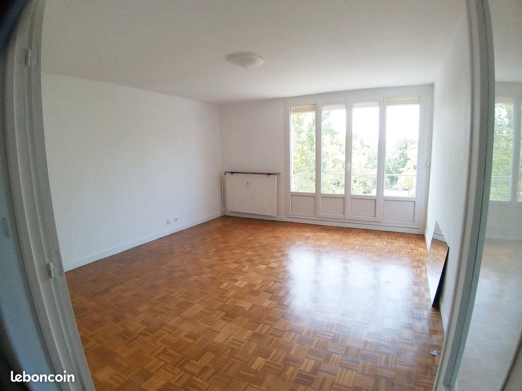 Appartement 2 pièces 51 m² · à Compiègne · 51 m² · 750 €