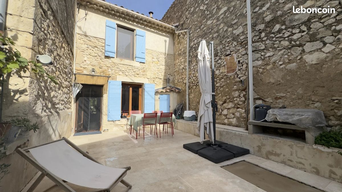 Maison 3 pièces 65 m² · à La Roque-d'Anthéron · 65 m² · 279 900 €