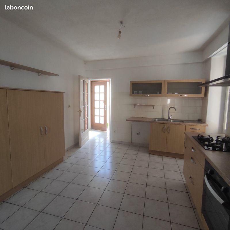 Maison 8 pièces 145 m² · à Rive-de-Gier · 145 m² · 225 000 €