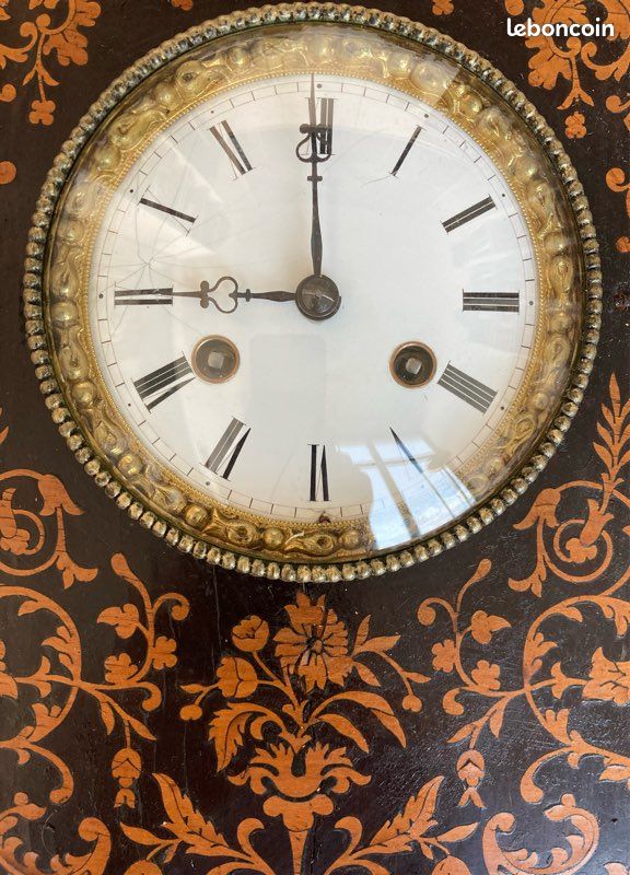 Pendule borne à fil en palissandre marqueté époque Restauration - Louis-Philippe 1830 (image 2)