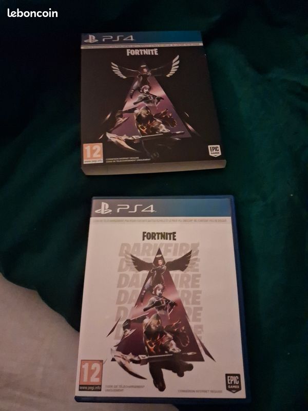 Boîte PS4 Fortnite Pack Feu Obscur - Comme Neuf - Édition 2019 - Jeu Combat PEGI 12