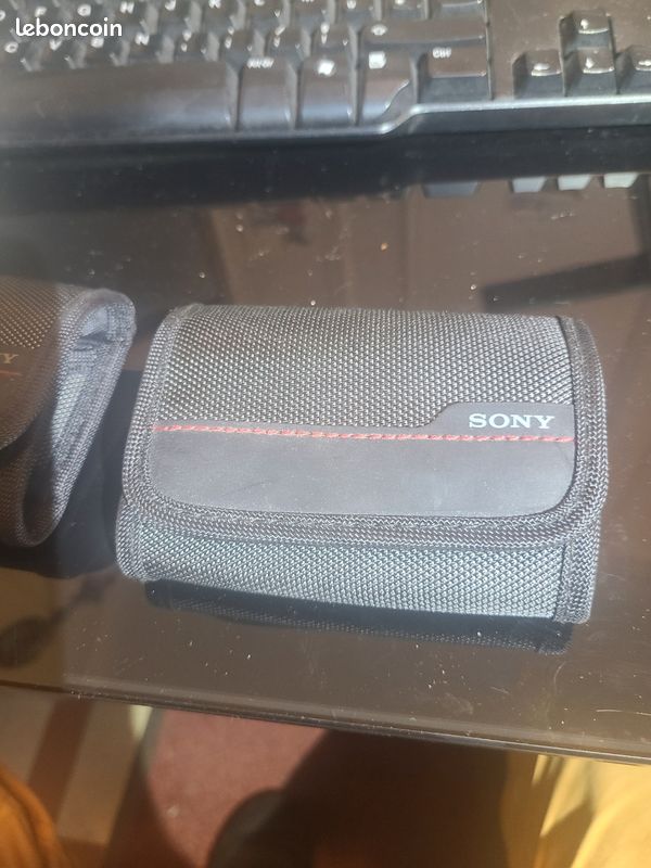 Etui Sony LCS-CSY pour appareil photo numérique. Noir (image 1)