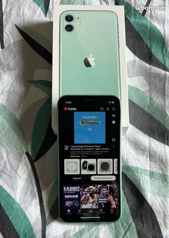IPhone 11 64 Go - Vert - Reconditionné Très Bon état