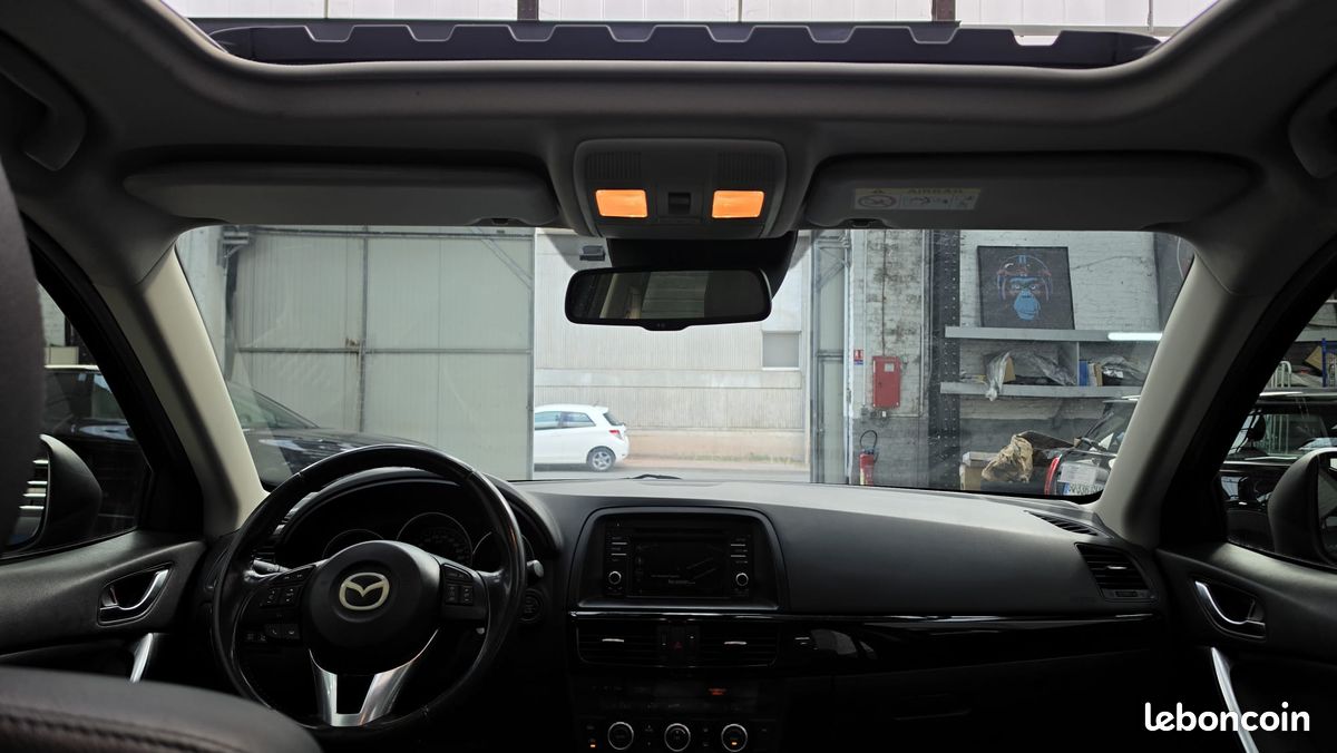 MAZDA CX-5 2.2 SKYACTIV-D 175 Sélection 4x4 BVA 12 MOIS DE GARANTIE OFFERT (image 9)