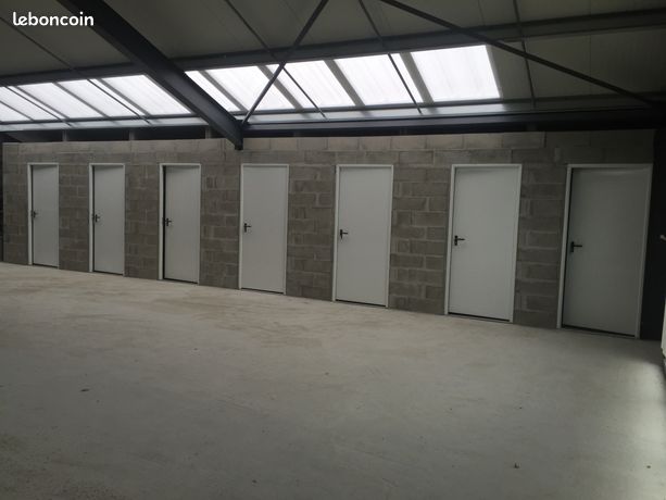 Box-hivernage-garage-emplacement-rack