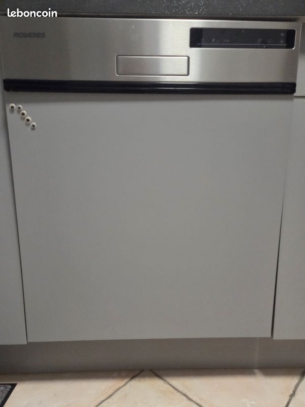 Lave vaisselle integrable avec bandeau inox (image 1)