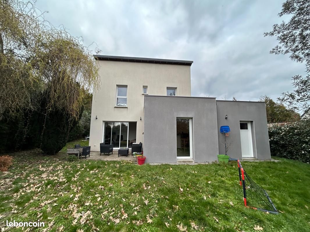 Maison 6 pièces 110 m² · à Orvault · 110 m² · 1 310 €