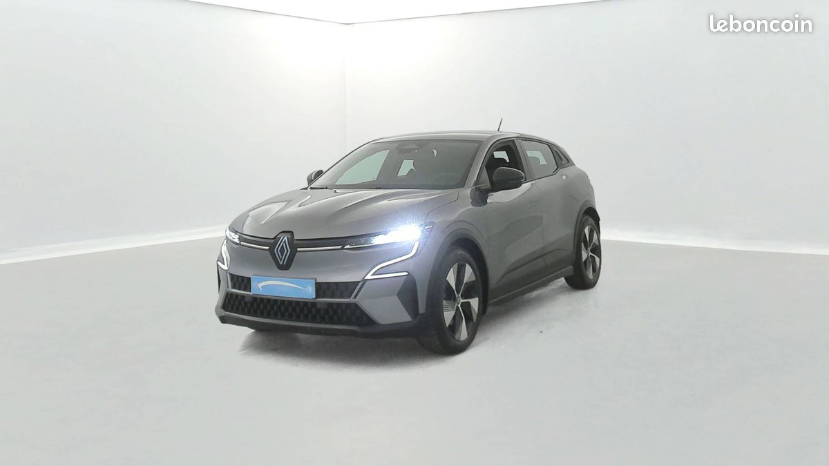 RENAULT Megane E-Tech EV60 220 ch super charge Equilibre (image 1)