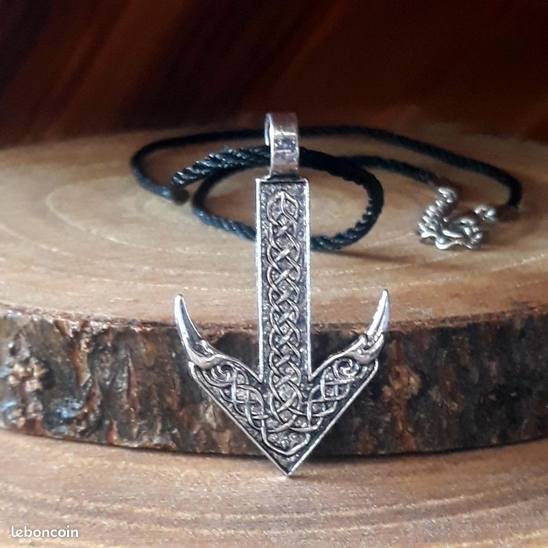 Collier VIKING - GUNGNIR La lance D'ODIN (image 2)