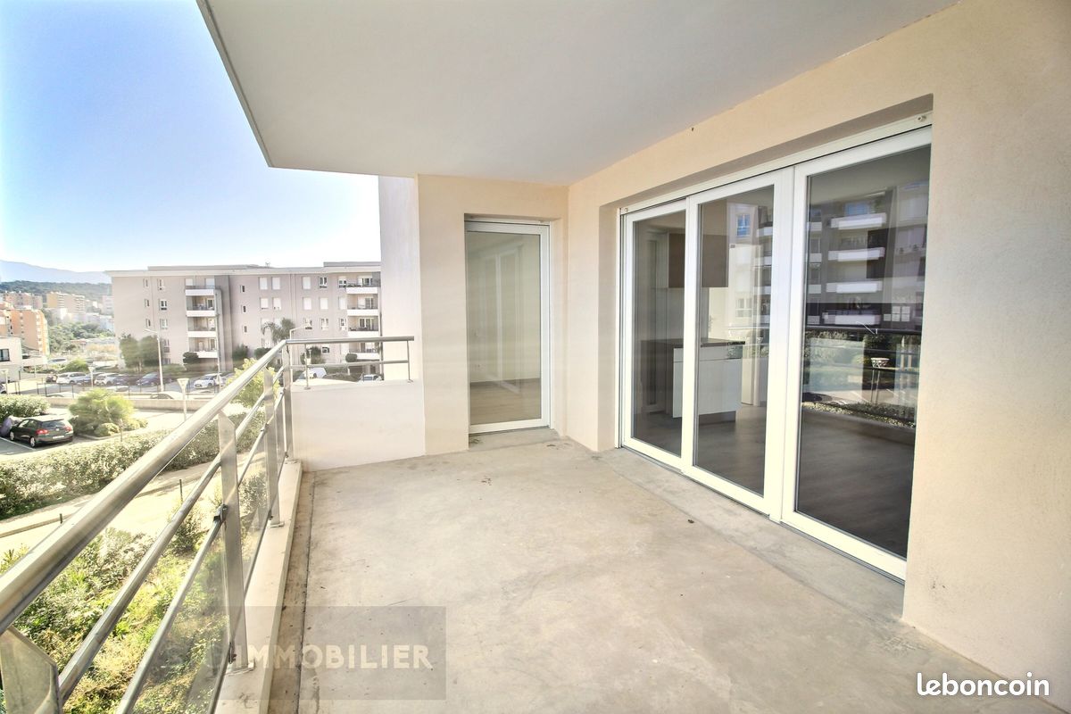 Appartement 2 pièces 44 m² · à Ajaccio · 44 m² · 740 €