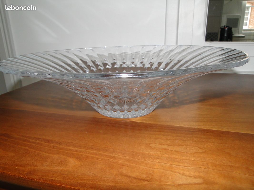 Grand plat de présentation cristal d'Arques (image 4)