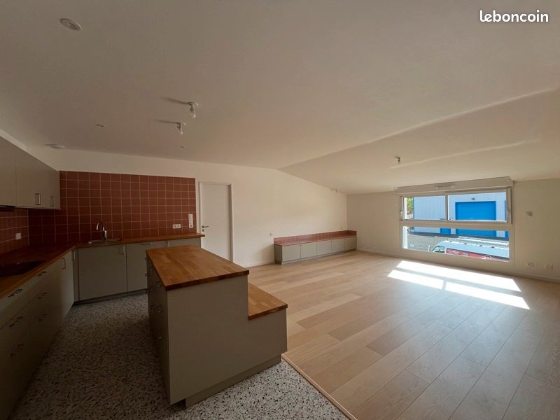 Appartement 3 pièces 84 m² · à Selles-sur-Cher · 84 m² · 690 €