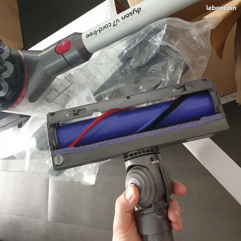Aspirateur dyson v7 (image 5)