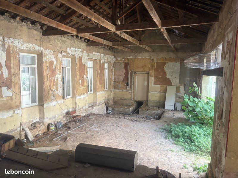 Maison 10 pièces 436 m² · à Marseille · 436 m² · 369 000 €