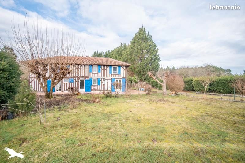 Maison 3 pièces 179 m² · à Luglon · 179 m² · 170 000 €