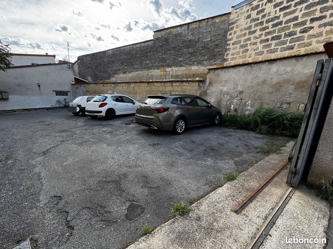 Parking 5 m² · à Bordeaux · 5 m² · 95 €/mois