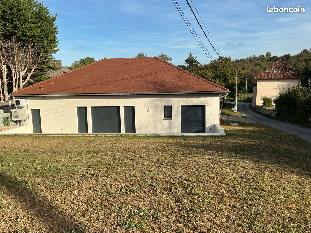 Maison 5 pièces 106 m² · à Sermérieu · 106 m² · 382 000 €