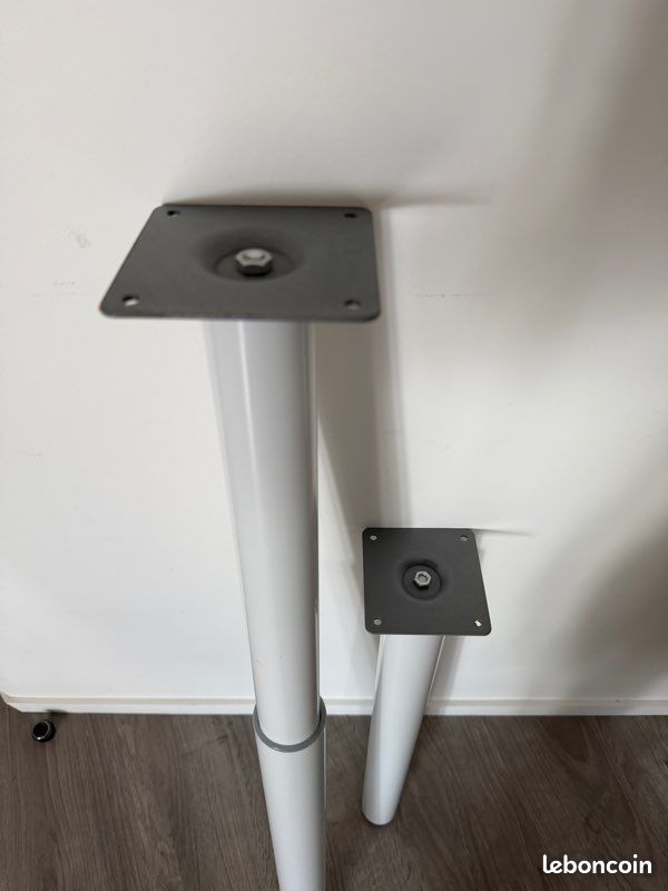 Pied de table blanc, diamètre 6 cm x hauteur réglable de 70 à 110 cm (image 3)