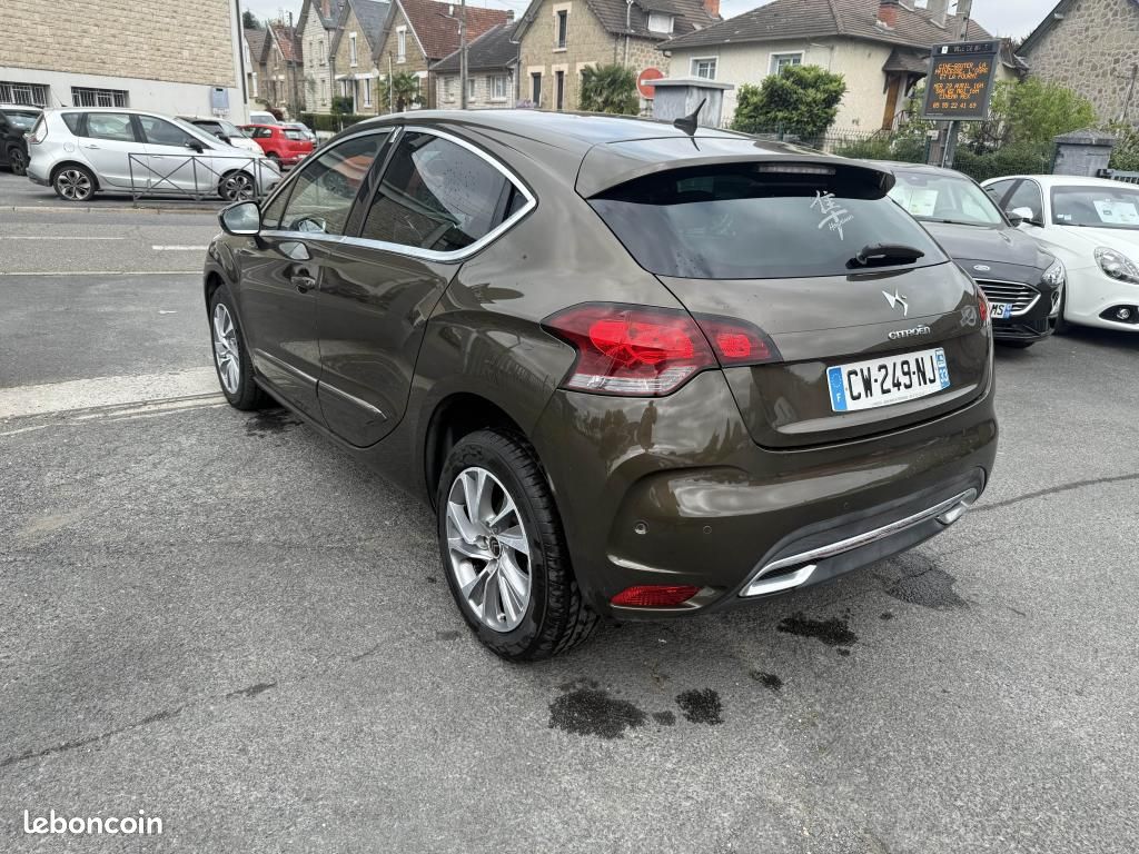 DS DS4 1.6 e-HDi FAP - 115 So Chic clim + Radar AR (image 21)