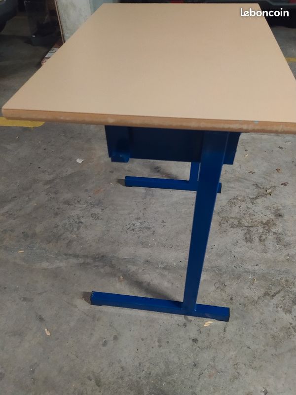 Table d'école (image 2)