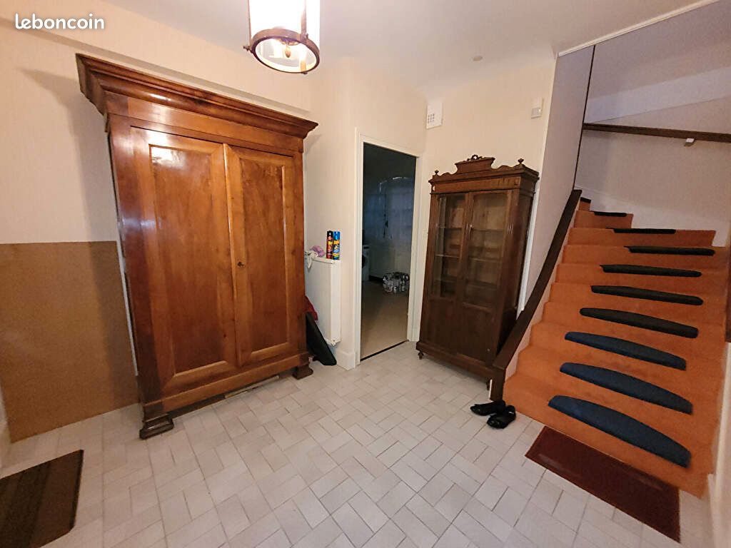 Maison 8 pièces 224 m² - Soyaux 16800 (image principale 12)
