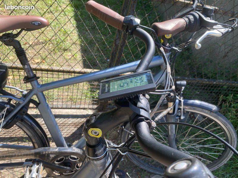 Vélos électriques veloci moteur pédalier Tres bon etat (image 3)