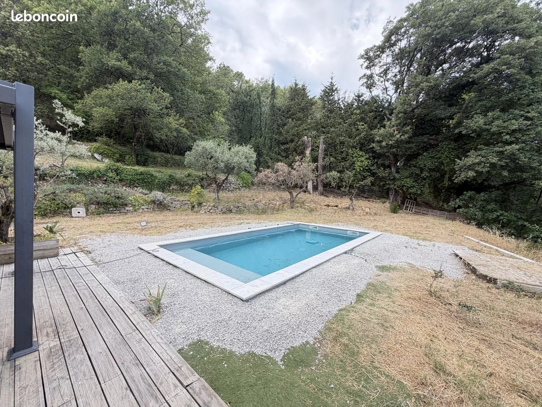 Maison 5 pièces 132 m² · à Figanières · 132 m² · 475 000 €