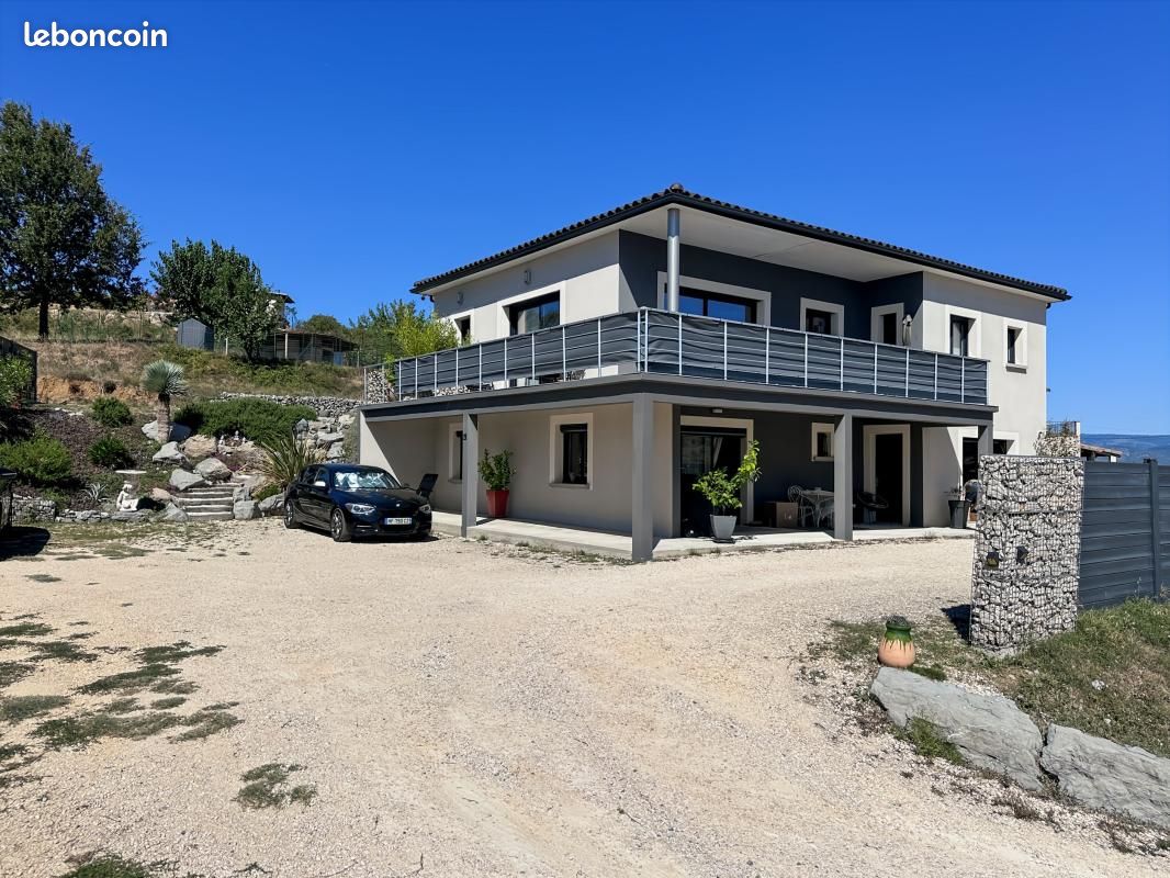 Maison 6 pièces 158 m² · à Lachapelle-sous-Aubenas · 158 m² · 435 000 €
