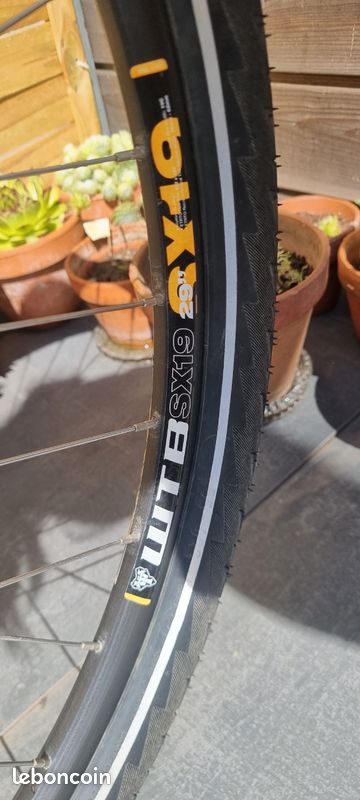 VTT Kona Kahuna 29' de 2016 (image 4)