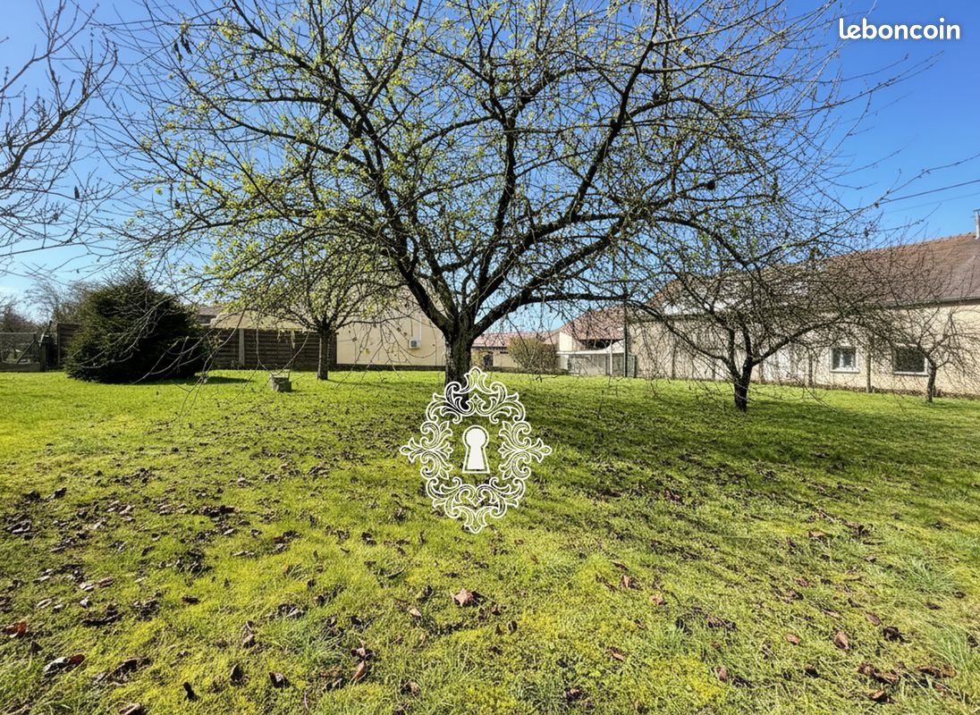 Terrain 574 m² · à Mons-en-Montois · 574 m² · 48 000 €