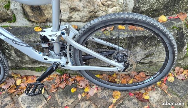 Vtt Giant Trance X4 (image 3)