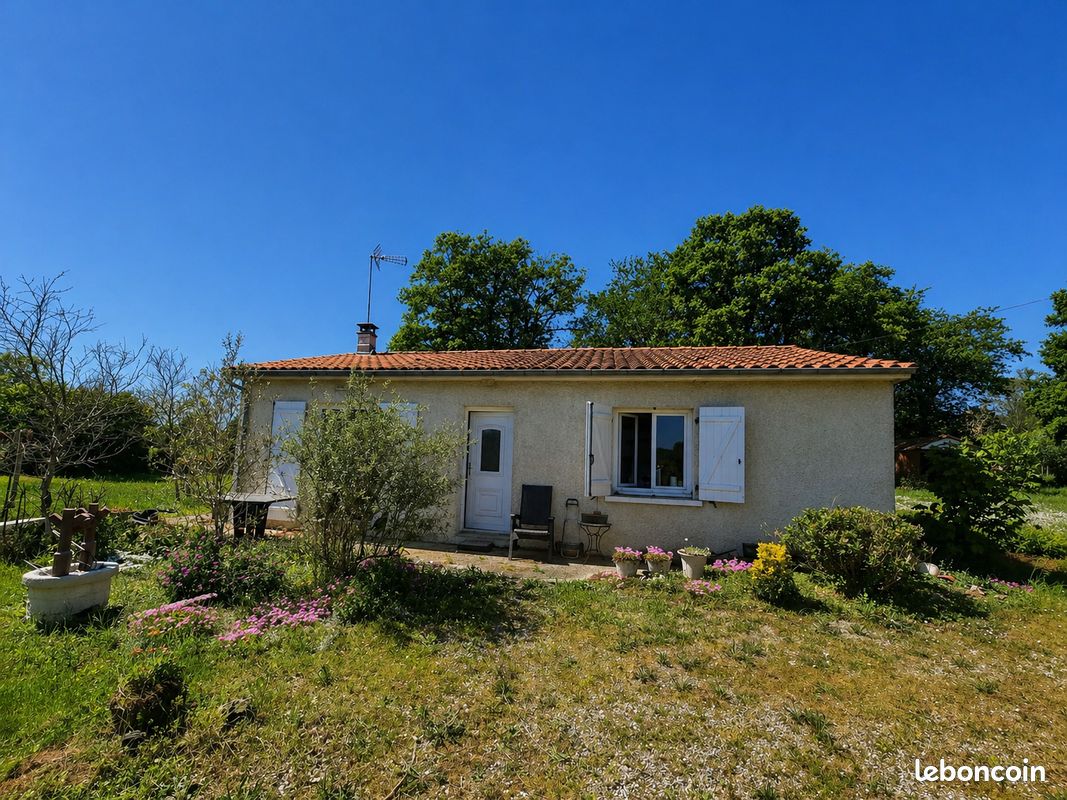 Maison 3 pièces 79 m² · à Terres-de-Haute-Charente · 79 m² · 106 325 €