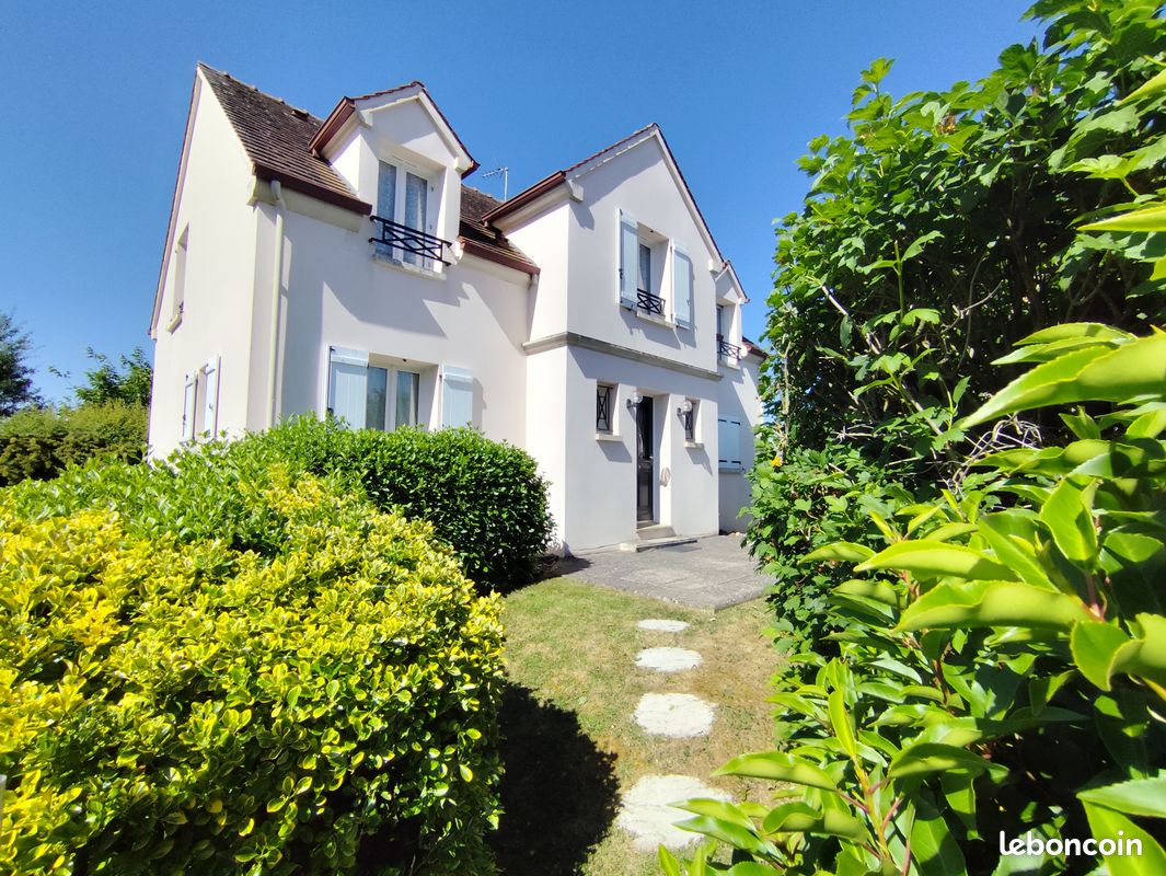 Maison 5 pièces 126 m² · à Saint-Georges-sur-Baulche · 126 m² · 270 000 €