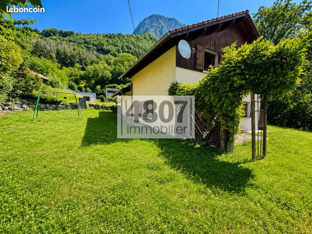 Maison 5 pièces 92 m² · à Thyez · 92 m² · 395 000 €