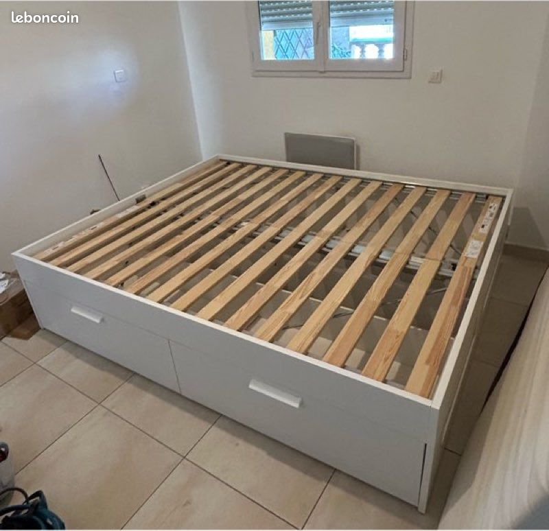 Lit IKEA en très bon état (image 1)