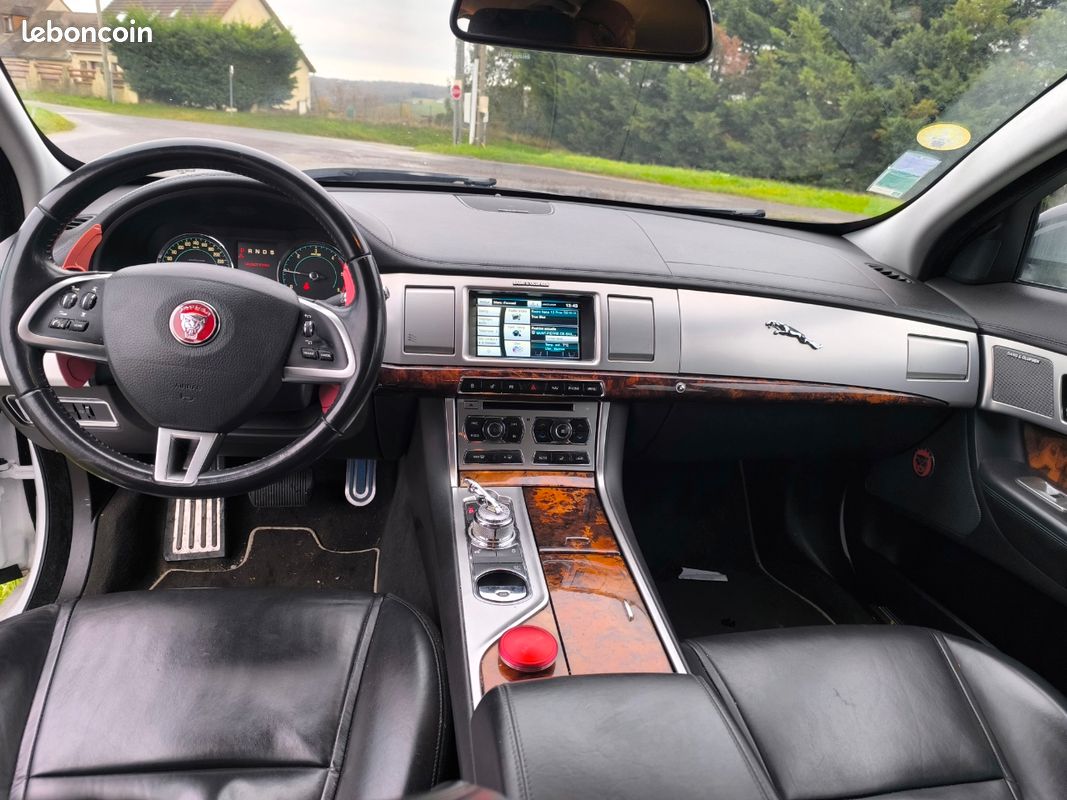 Vends jaguar xf sportbrake (image 3)