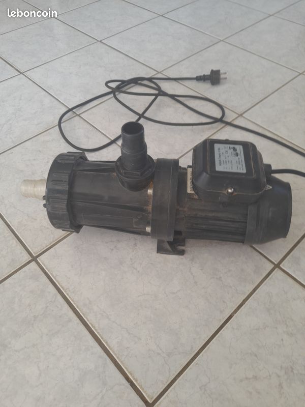 Pompe filtration piscine (image 1)