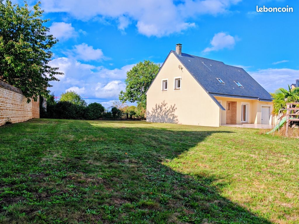 Maison 7 pièces 140 m² · à Laize-Clinchamps · 140 m² · 322 000 €