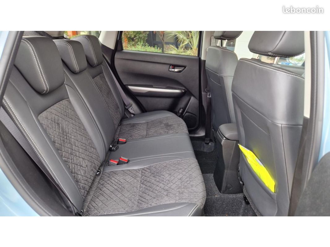 SUZUKI VITARA 1.4 Boosterjet + Hybrid SHVS - BVA 2015 Style PHASE 3 (image 31)