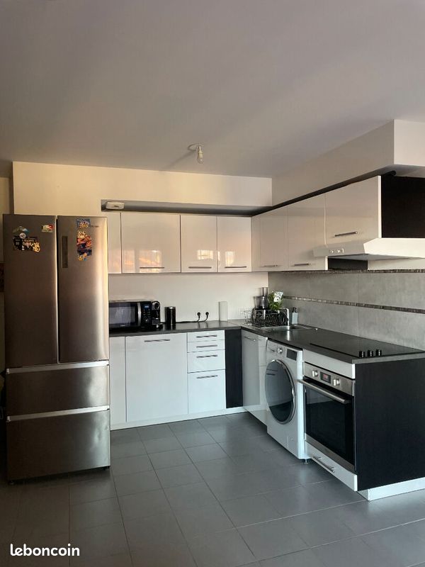 Appartement 3 pièces 54 m² · à Marseille · 54 m² · 900 €