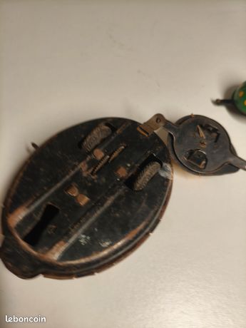 Jouet Mécanique Ancien Joustra – La Famille Coccinelle – Voiture En Tôle – Collection