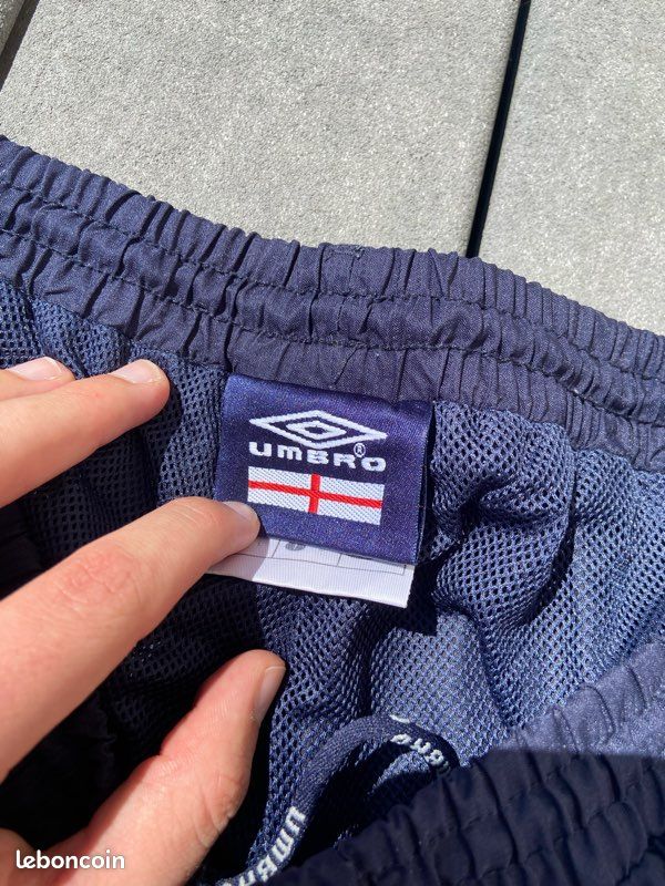 Short Vintage Umbro Angleterre Blanc – Taille S Pour Homme – Équipement Foot