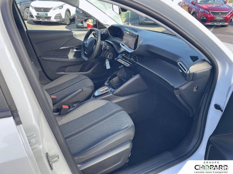 Peugeot 208 Hybrid 100 e-DCS6 Style (image 20)