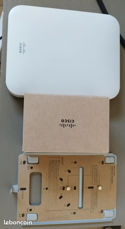 Borne WiFi Meraki MR18 (image 1)
